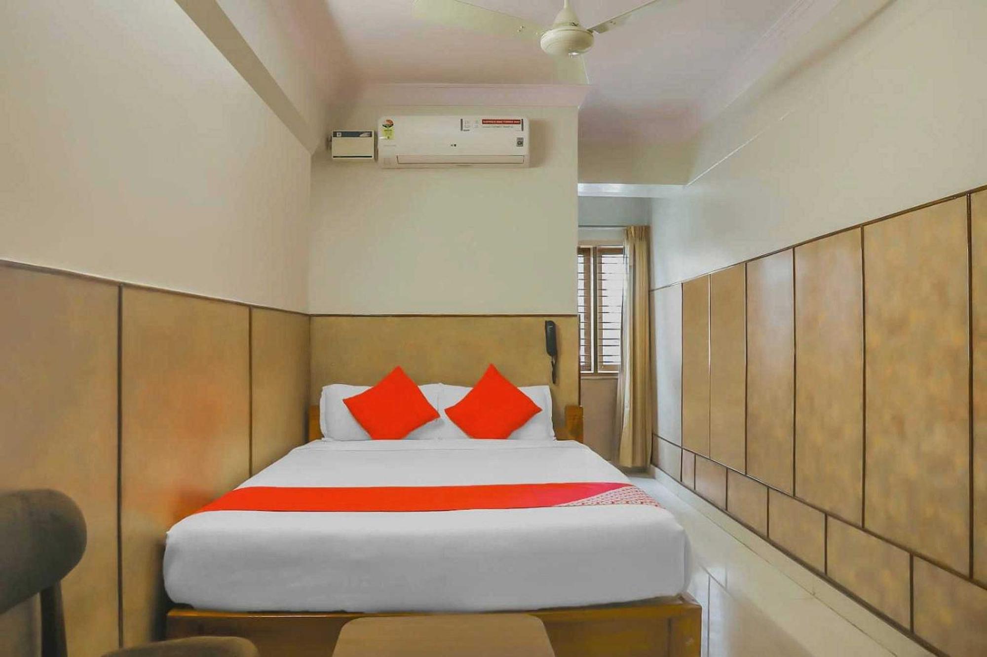Hotel O Sai Vishram Bangalore Bagian luar foto